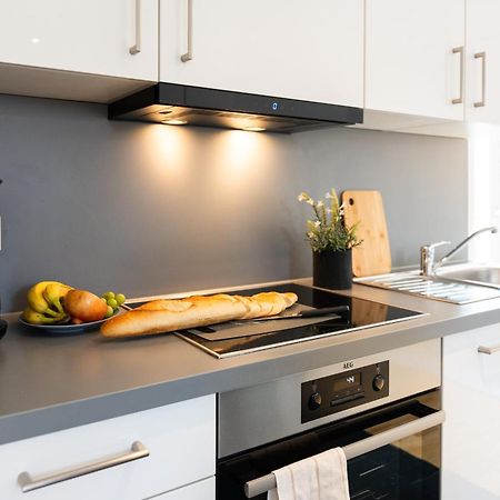 Altstadt Apartment 2 Zimmer Am Weibermarkt 罗伊特林根 外观 照片