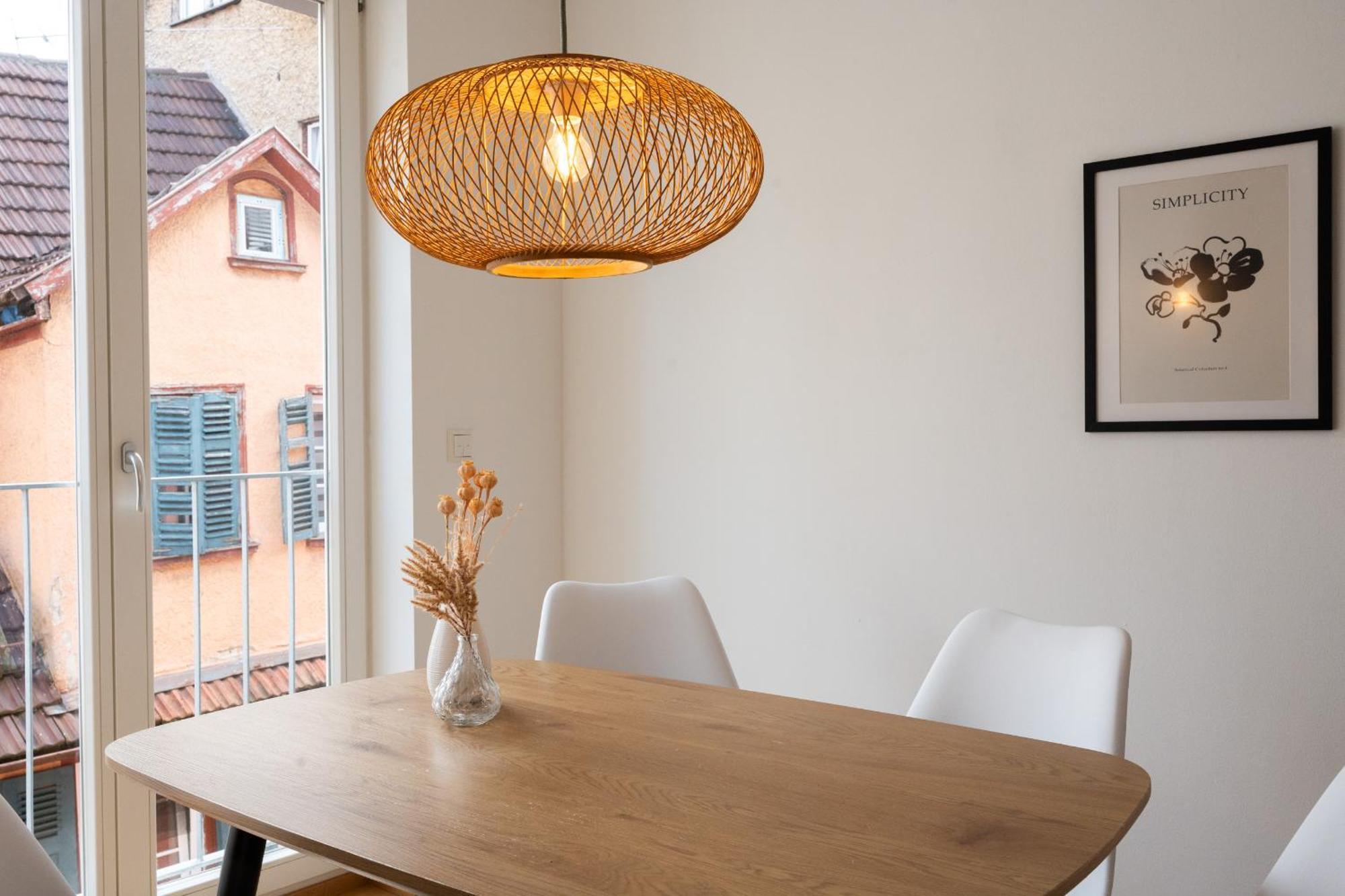 Altstadt Apartment 2 Zimmer Am Weibermarkt 罗伊特林根 外观 照片
